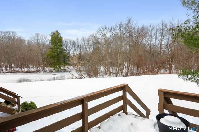 21 Rockview Circle 21, Monroe, CT 06468