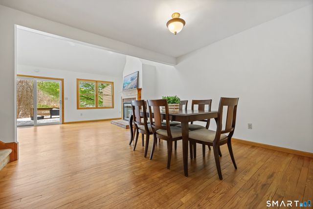 21 Rockview Circle 21, Monroe, CT 06468