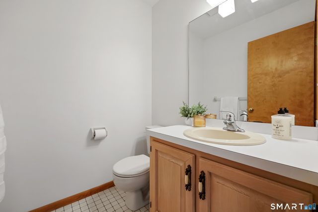 21 Rockview Circle 21, Monroe, CT 06468