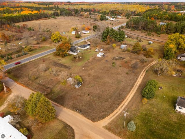 3025 Factory Street, Kingsley, MI 49649