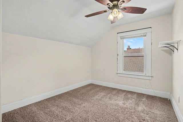 236 15TH Avenue, East Moline, IL 61244