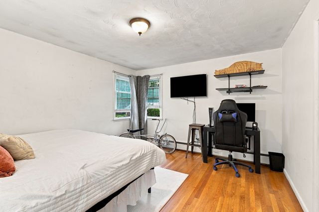 65 Harold Street, Worcester, MA 01604