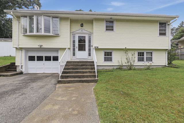 65 Harold Street, Worcester, MA 01604