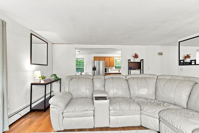 65 Harold Street, Worcester, MA 01604