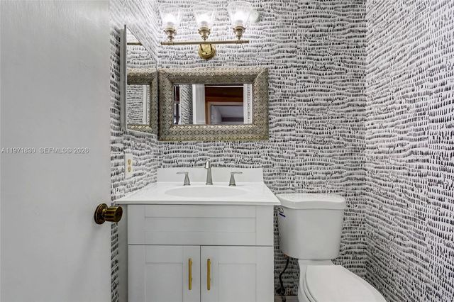 4200 Hillcrest Dr 406, Hollywood, FL 33021