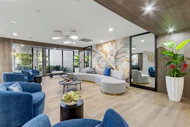 4200 Hillcrest Dr 406, Hollywood, FL 33021