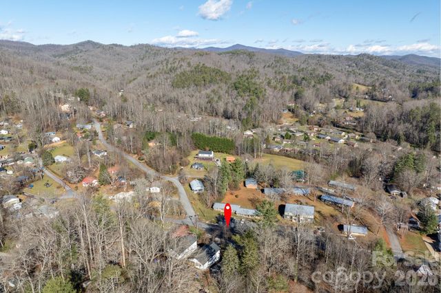 165 Kings Mill Road, Brevard, NC 28712