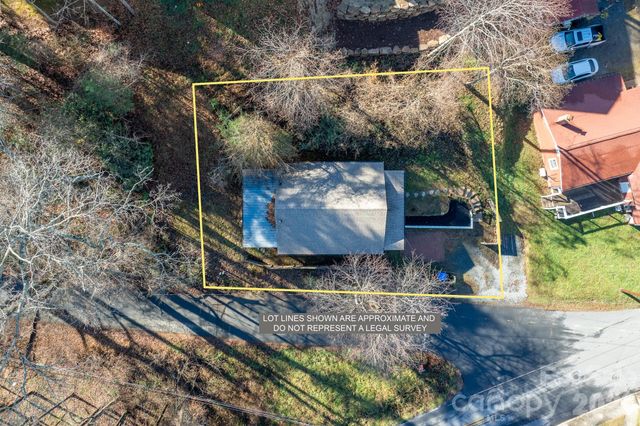 165 Kings Mill Road, Brevard, NC 28712