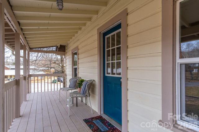 165 Kings Mill Road, Brevard, NC 28712