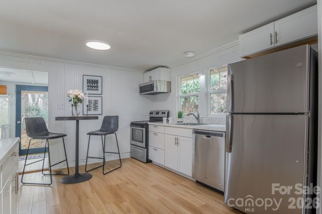 165 Kings Mill Road, Brevard, NC 28712