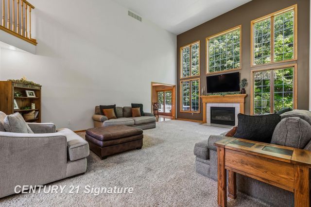 8201 Moll Lane, Tittabawassee Twp, MI 48623