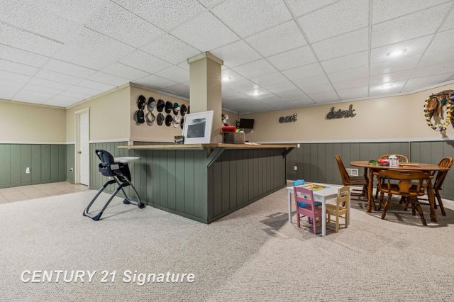8201 Moll Lane, Tittabawassee Twp, MI 48623