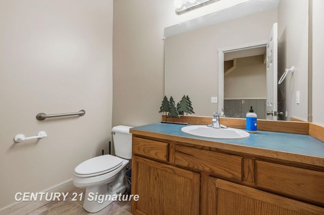 8201 Moll Lane, Tittabawassee Twp, MI 48623