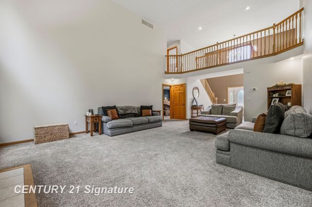 8201 Moll Lane, Tittabawassee Twp, MI 48623