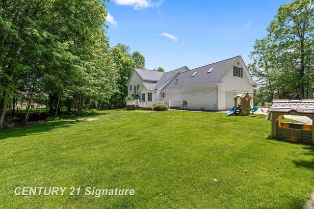 8201 Moll Lane, Tittabawassee Twp, MI 48623