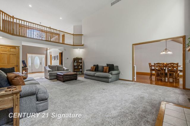 8201 Moll Lane, Tittabawassee Twp, MI 48623