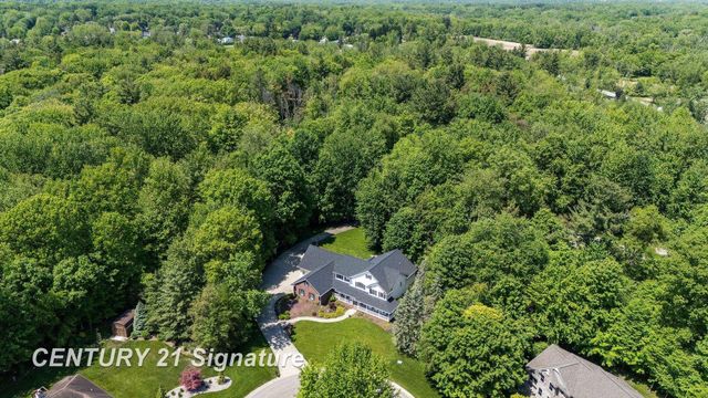 8201 Moll Lane, Tittabawassee Twp, MI 48623
