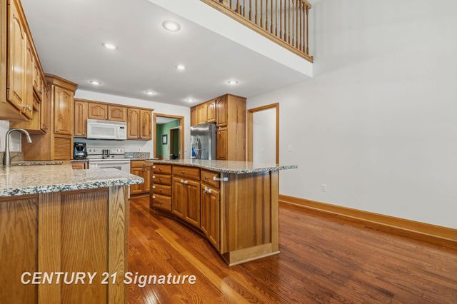 8201 Moll Lane, Tittabawassee Twp, MI 48623
