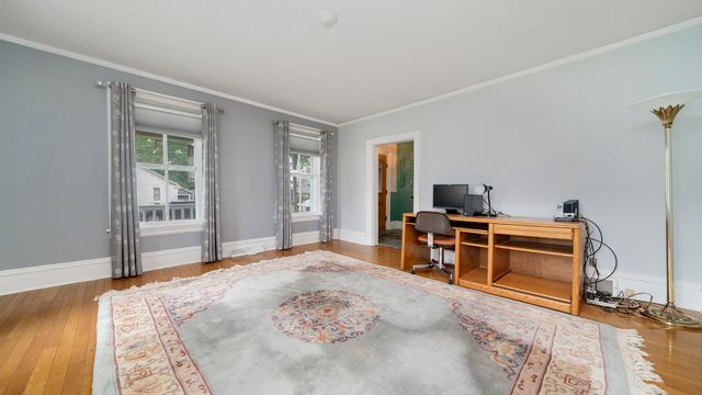 321 E Chamberlin Street, Dixon, IL 61021