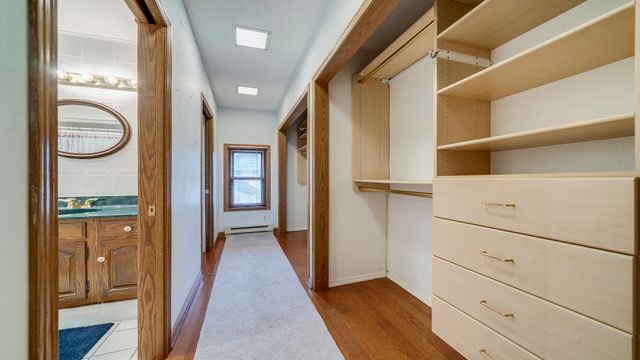 321 E Chamberlin Street, Dixon, IL 61021