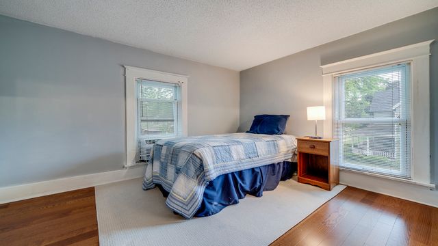 321 E Chamberlin Street, Dixon, IL 61021