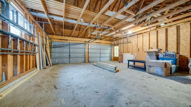 321 E Chamberlin Street, Dixon, IL 61021