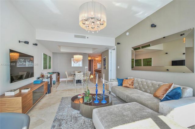 100 S Pointe Dr 2806, Miami Beach, FL 33139