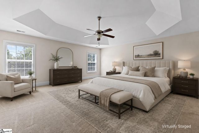 5 Lakeway Place, Simpsonville, SC 29681