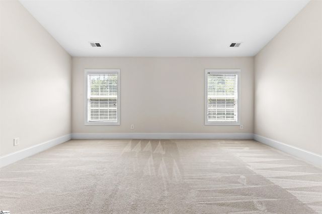 5 Lakeway Place, Simpsonville, SC 29681