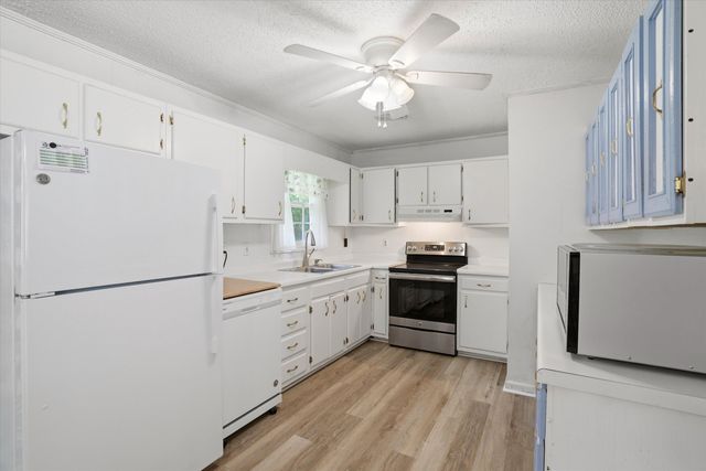 227 Farm Road, Goose Creek, SC 29445