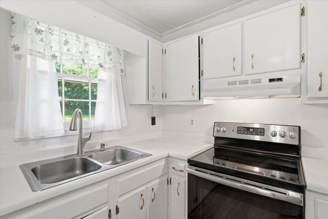 227 Farm Road, Goose Creek, SC 29445