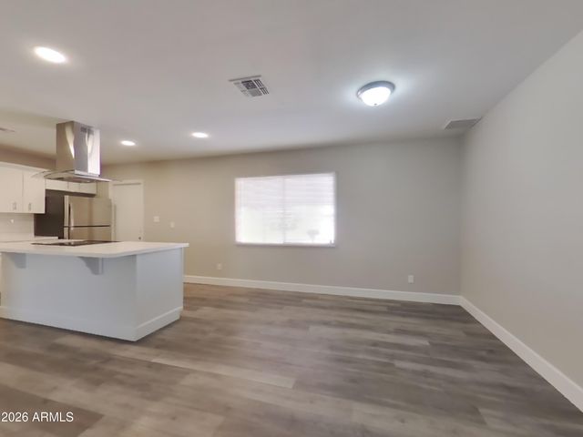 14028 N 33RD Drive, Phoenix, AZ 85053