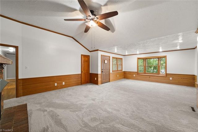 2971 Ormond Drive, Winston-salem, NC 27106
