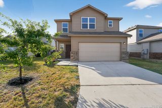 13012 Lineberry Ln, St Hedwig, TX 78152