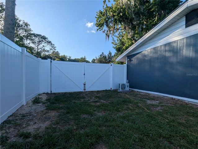 97 RISHER AVENUE, Inglis, FL 34449