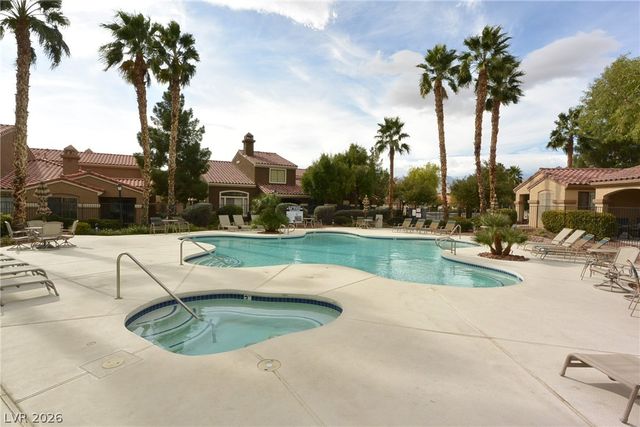 5450 Cardinal Ridge Court 204, Las Vegas, NV 89149