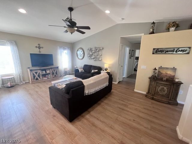 5450 Cardinal Ridge Court 204, Las Vegas, NV 89149