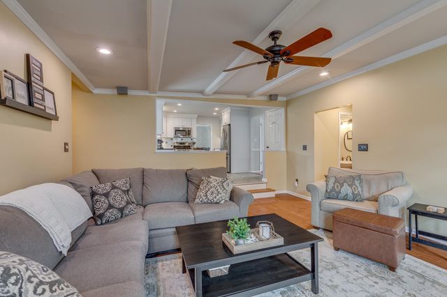 17 UTICA RD, Marlton, NJ 08053