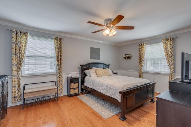 17 UTICA RD, Marlton, NJ 08053