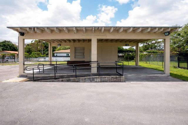 17010 NW 27th Ave, Miami Gardens, FL 33056