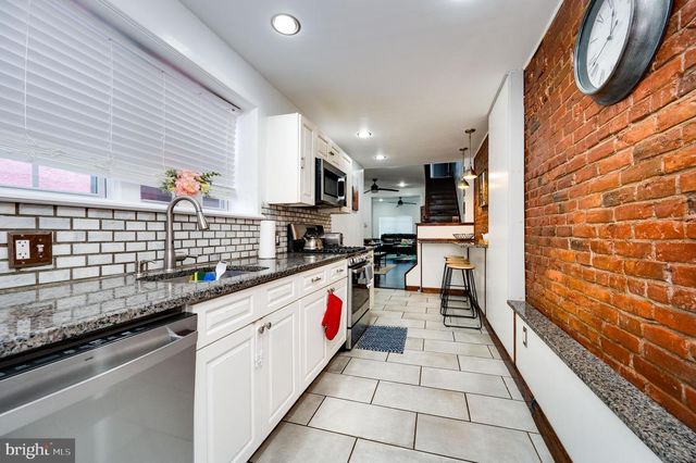 627 W UNION ST, Allentown, PA 18101