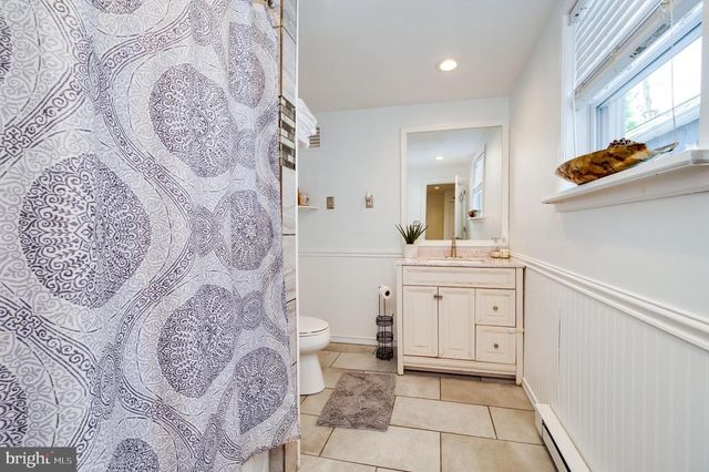 627 W UNION ST, Allentown, PA 18101