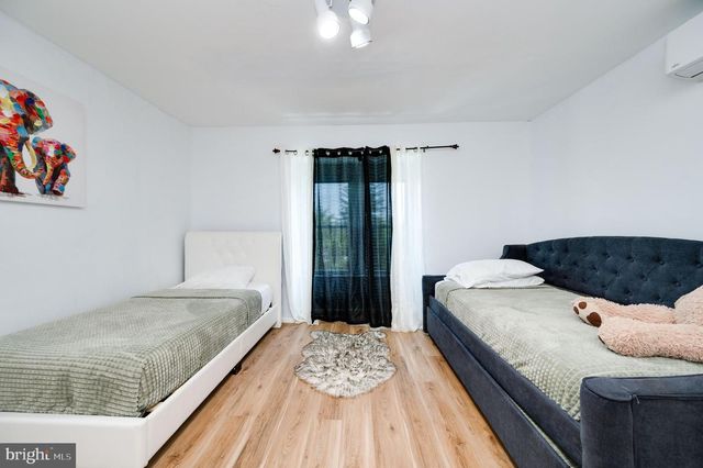 627 W UNION ST, Allentown, PA 18101
