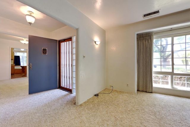 623 Chabot Ave, Modesto, CA 95354