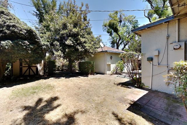 623 Chabot Ave, Modesto, CA 95354