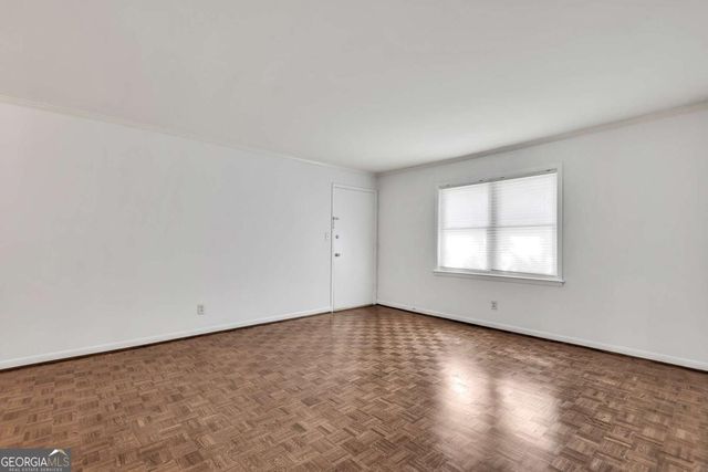 4282 Roswell Road NE M2, Atlanta, GA 30342