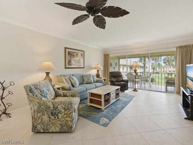 351 Charlemagne BLVD B208, Naples, FL 34112