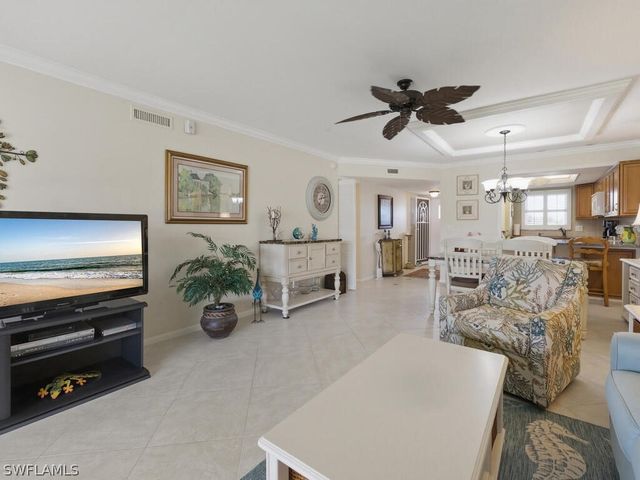 351 Charlemagne BLVD B208, Naples, FL 34112