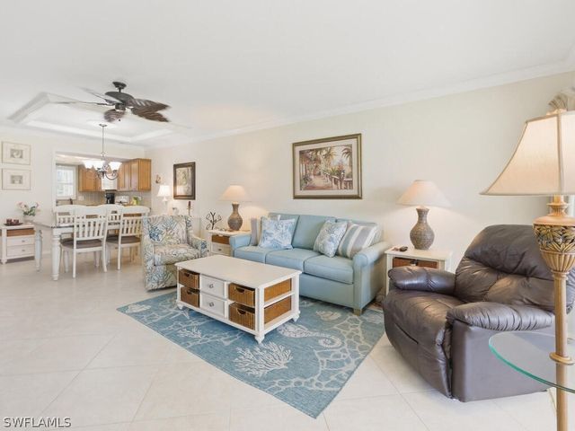 351 Charlemagne BLVD B208, Naples, FL 34112