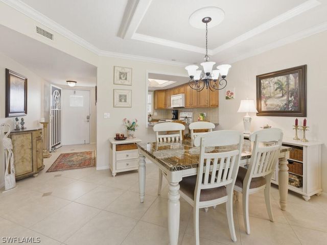 351 Charlemagne BLVD B208, Naples, FL 34112